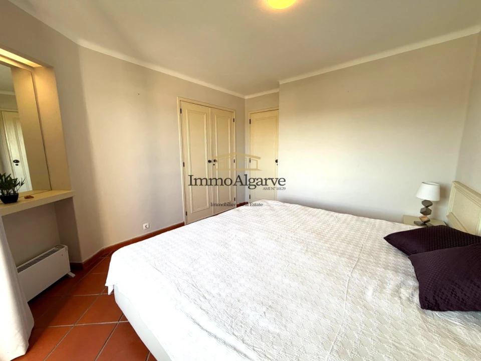 Apartamento T1 para Venda em Albufeira e Olhos de Água Foto 23