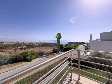 Moradia T4 para Venda em Albufeira e Olhos de Água