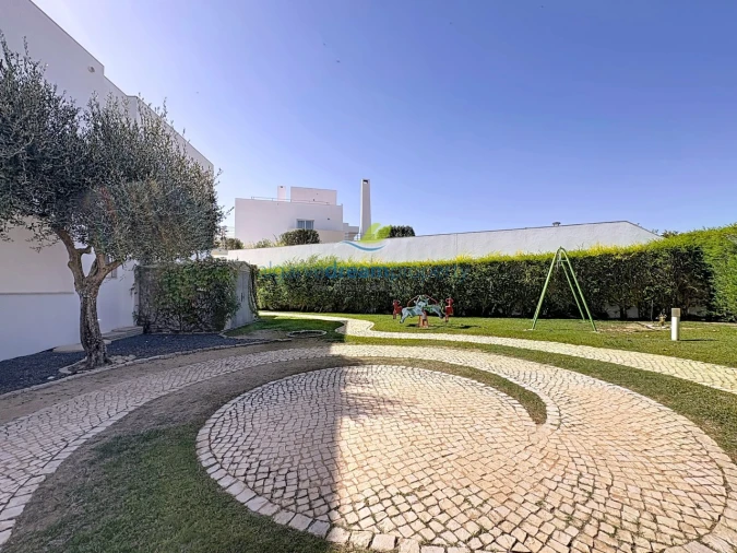 Moradia T4 para Venda em Albufeira e Olhos de Água Foto 67