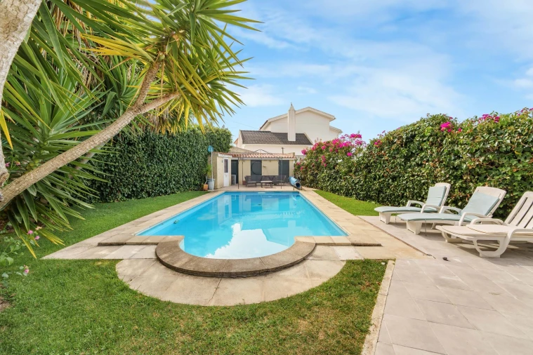 Moradia T4 para Venda em Cascais e Estoril Foto 6