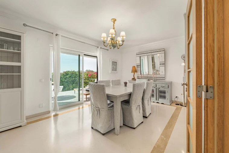 Moradia T4 para Venda em Cascais e Estoril Foto 14