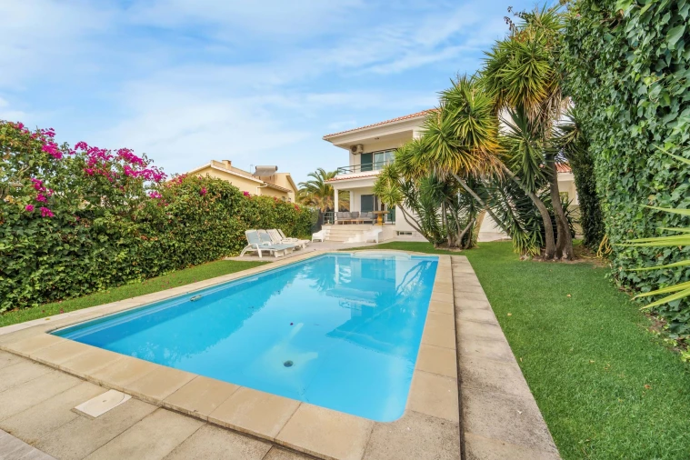 Moradia T4 para Venda em Cascais e Estoril Foto 7