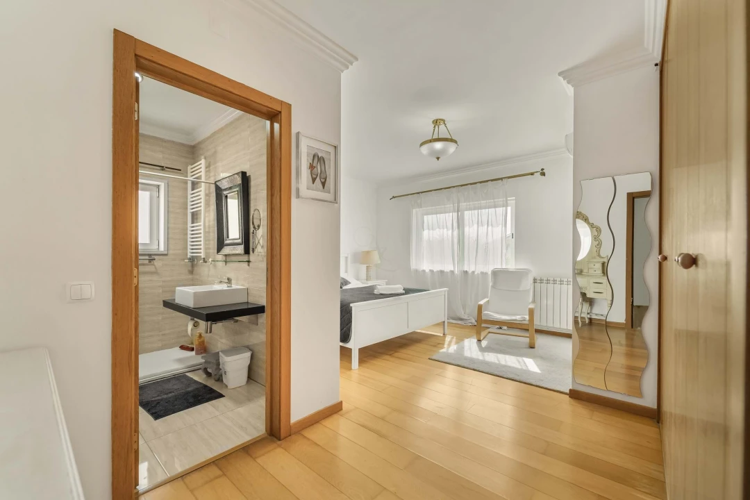 Moradia T4 para Venda em Cascais e Estoril Foto 25