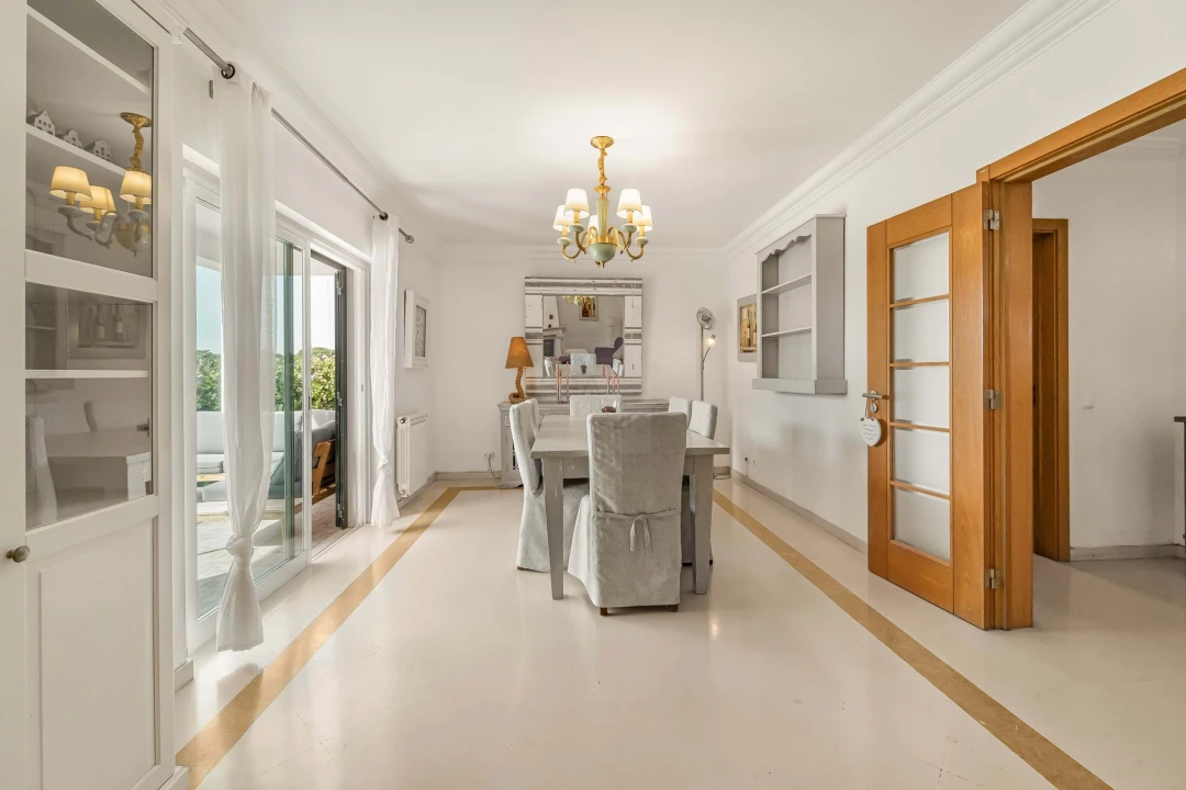 Moradia T4 para Venda em Cascais e Estoril Foto 13