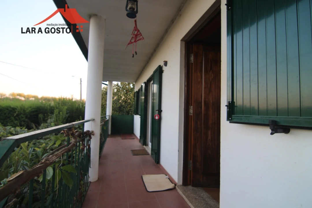 Moradia T4 para Venda em Salselas Foto 17