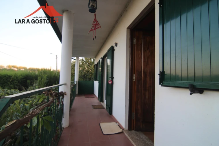 Moradia T4 para Venda em Salselas Foto 17