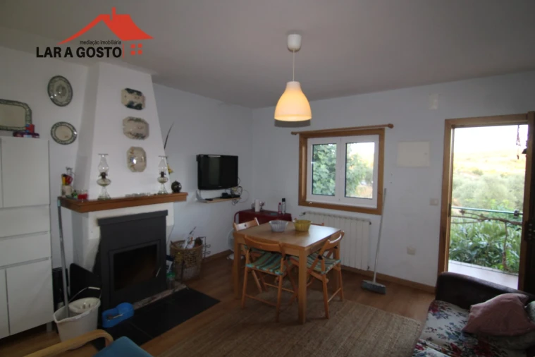 Moradia T4 para Venda em Salselas Foto 19