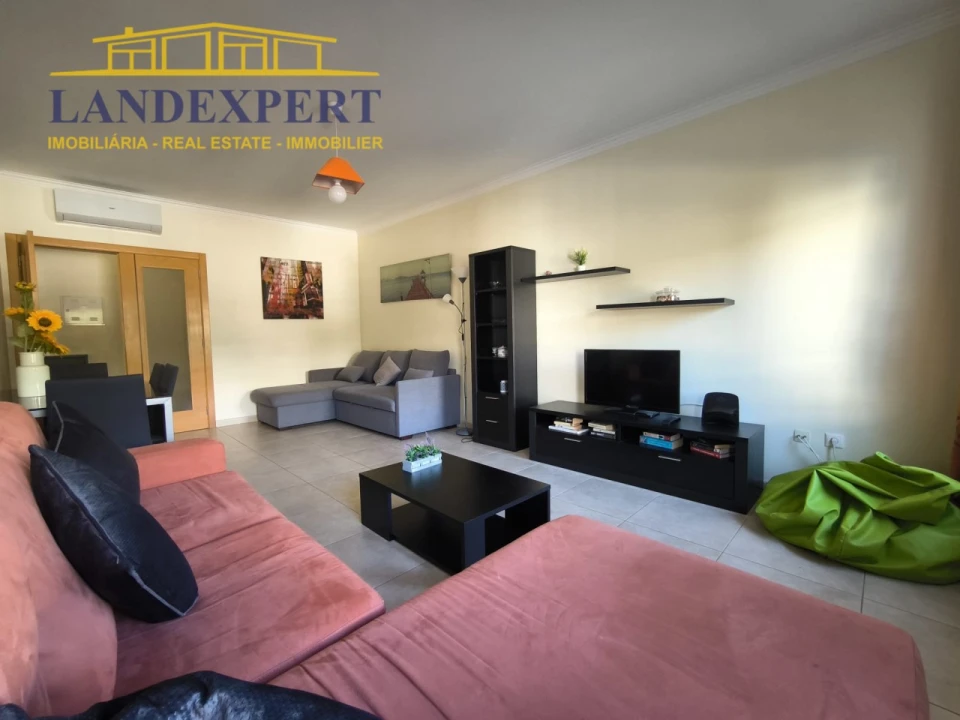 Apartamento T1 para Venda em Albufeira e Olhos de Água Foto 2