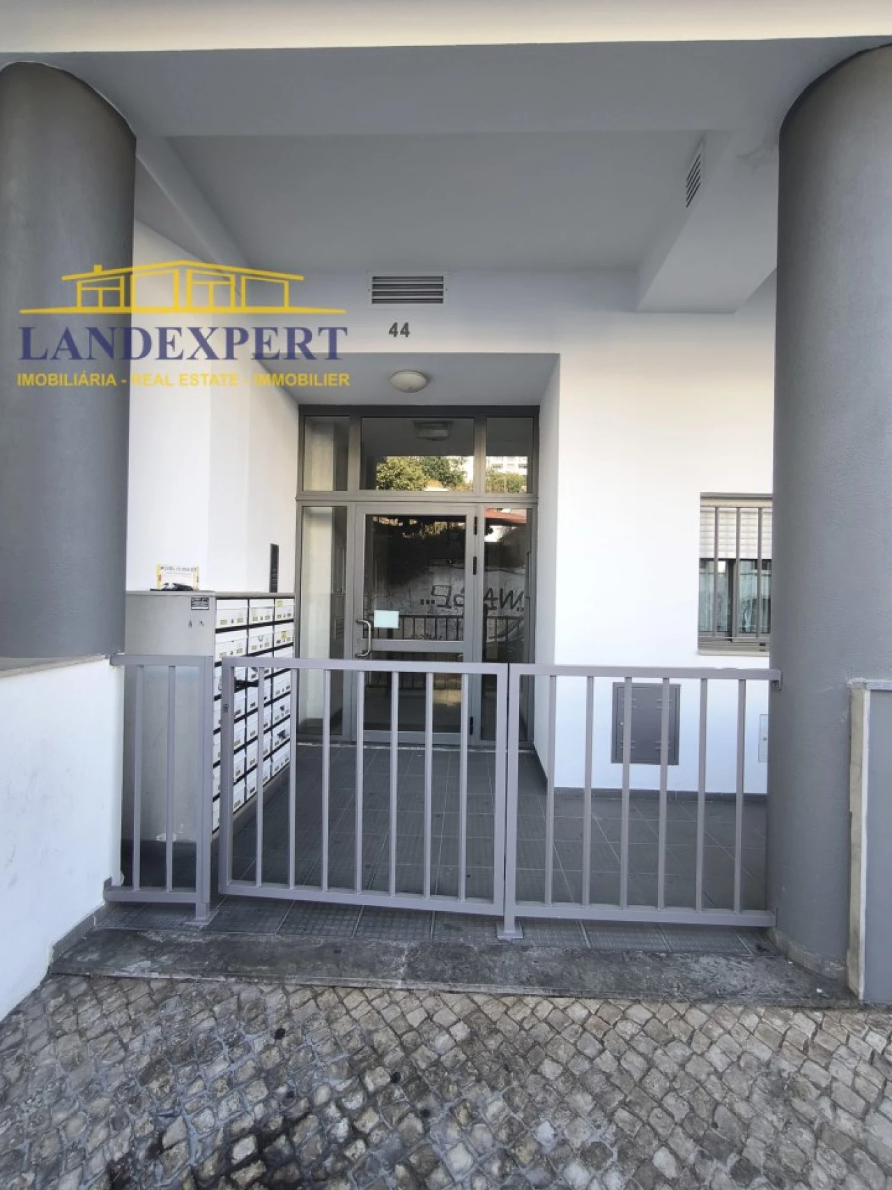 Apartamento T1 para Venda em Albufeira e Olhos de Água Foto 36