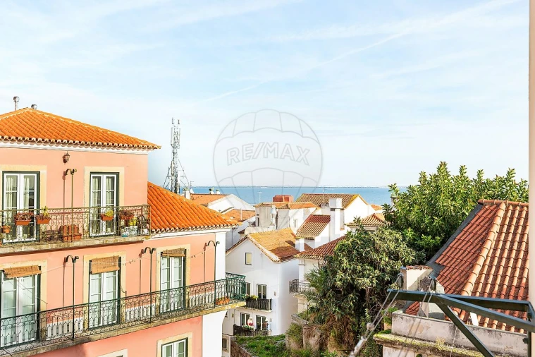 Prédio para Venda em Santa Maria Maior Foto 46