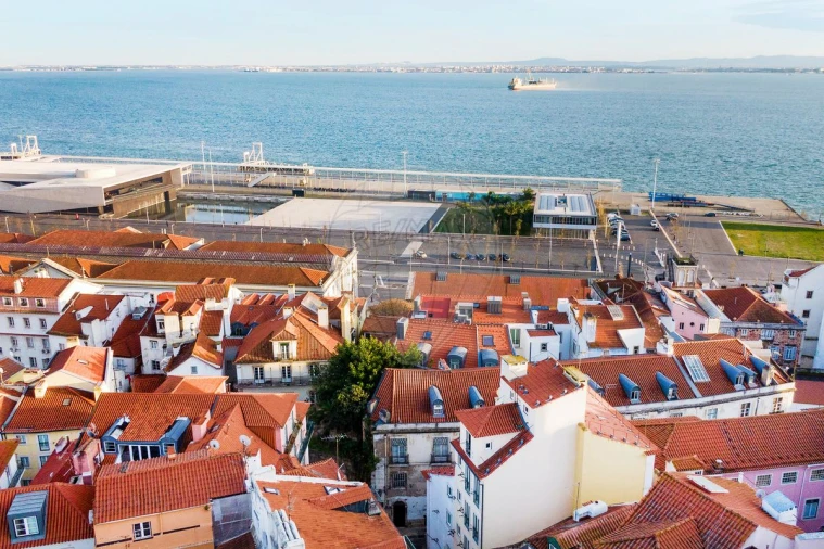 Prédio para Venda em Santa Maria Maior Foto 48