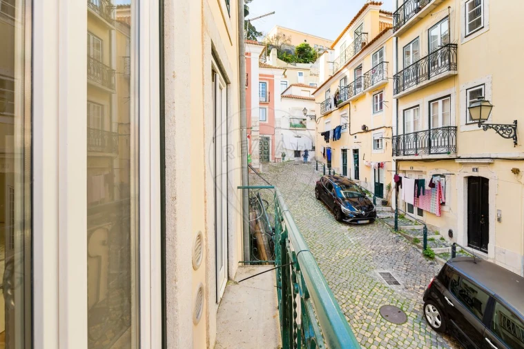 Prédio para Venda em Santa Maria Maior Foto 11