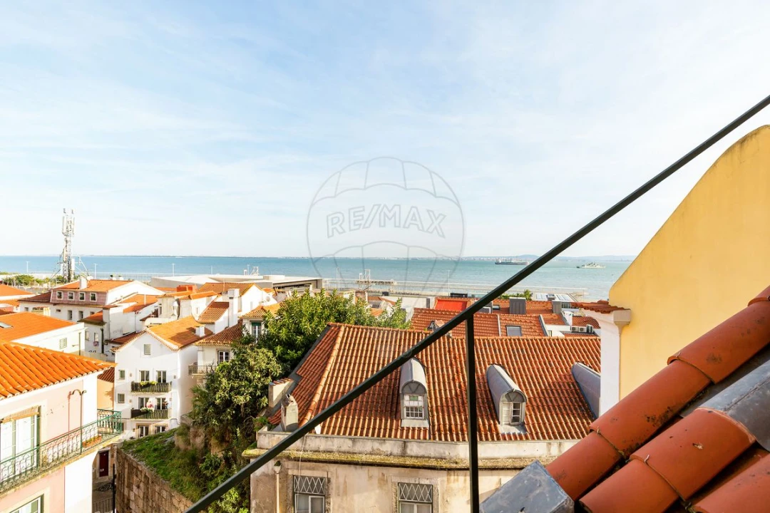 Prédio para Venda em Santa Maria Maior Foto 45