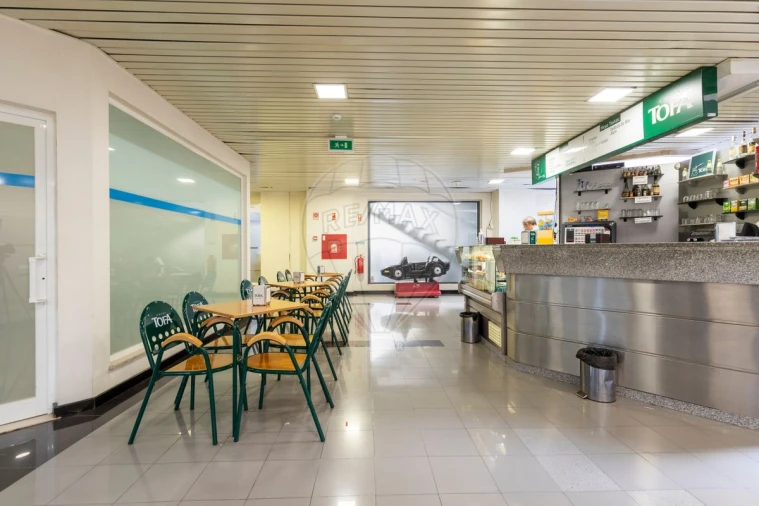 Negócio para Venda em Santa Maria, São Pedro e Matacães Foto 2