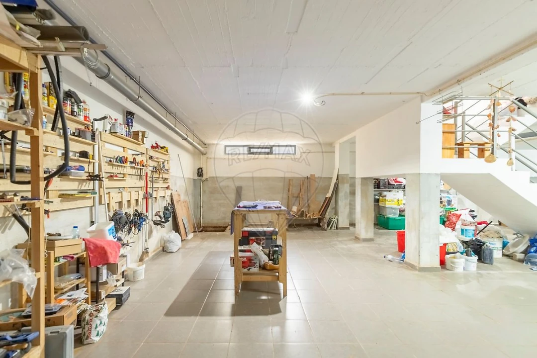 Moradia T3 para Venda em Santa Maria, São Pedro e Matacães Foto 28