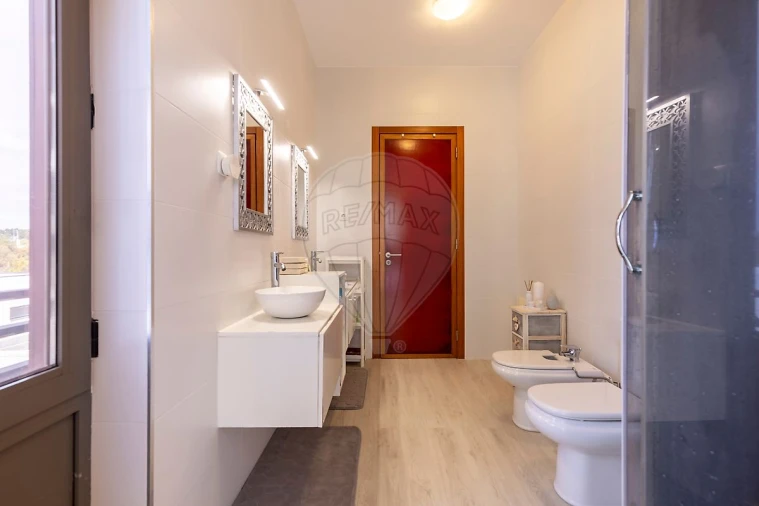 Moradia T3 para Venda em Santa Maria, São Pedro e Matacães Foto 15