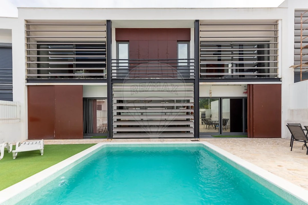 Moradia T3 para Venda em Santa Maria, São Pedro e Matacães Foto 2