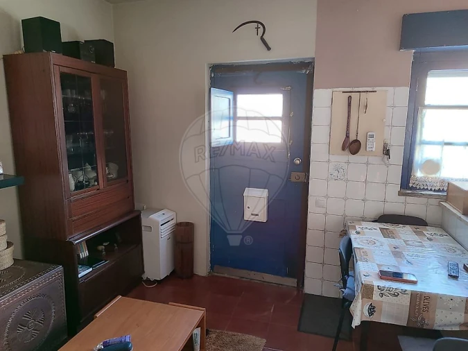 Moradia T1 para Venda em Aveiras de Baixo Foto 10