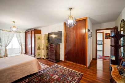 Apartamento T7 para Venda em Arroios