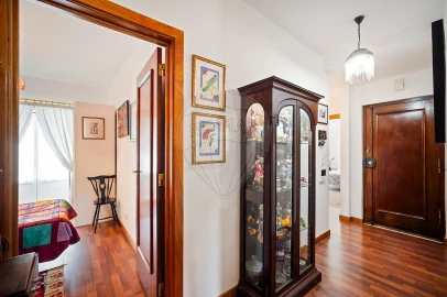 Apartamento T7 para Venda em Arroios