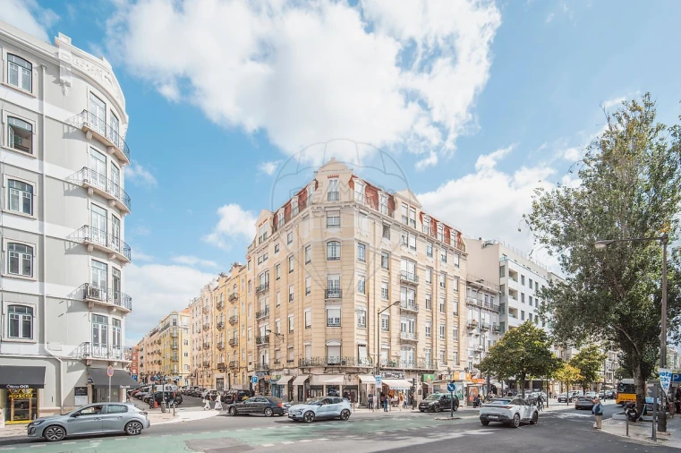 Apartamento T7 para Venda em Arroios Foto 47