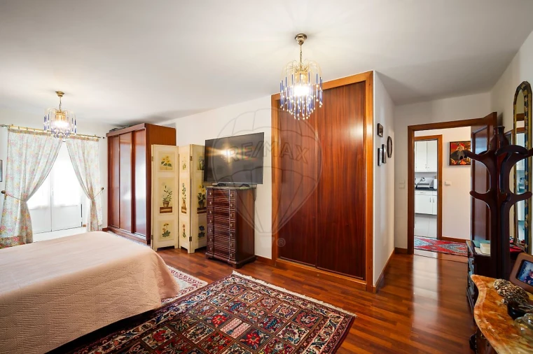 Apartamento T7 para Venda em Arroios Foto 19