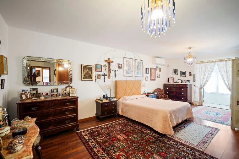 Apartamento T7 para Venda em Arroios Foto 12