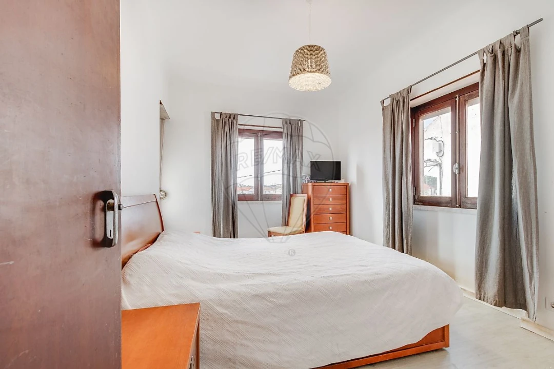 Moradia T4 para Venda em Malveira e São Miguel de Alcainça Foto 13