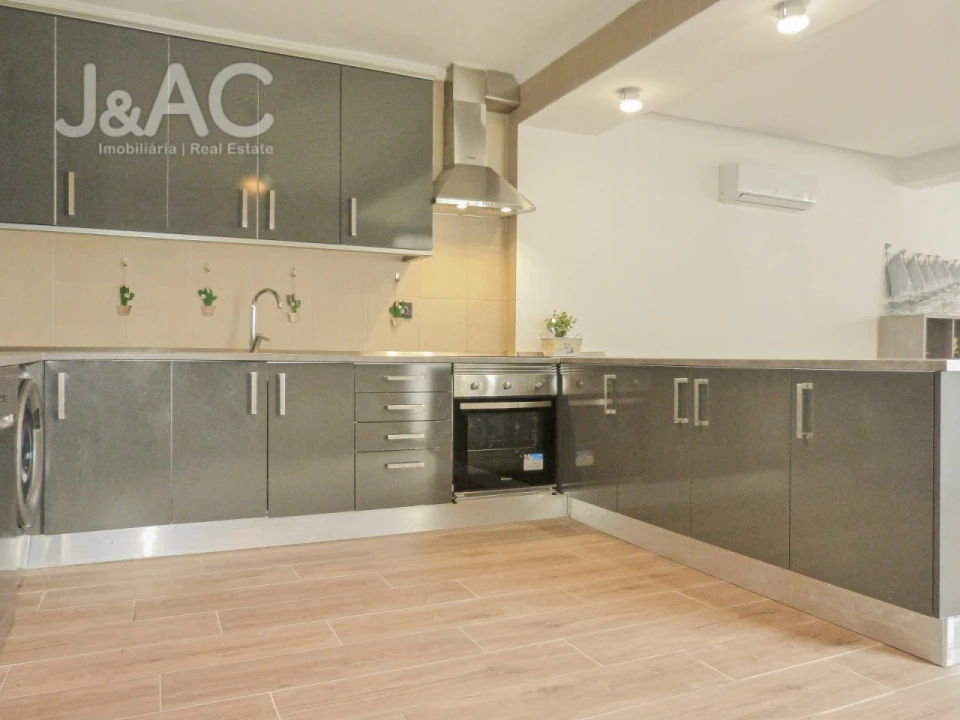 Moradia T3 para Arrendamento em Alcabideche Foto 10