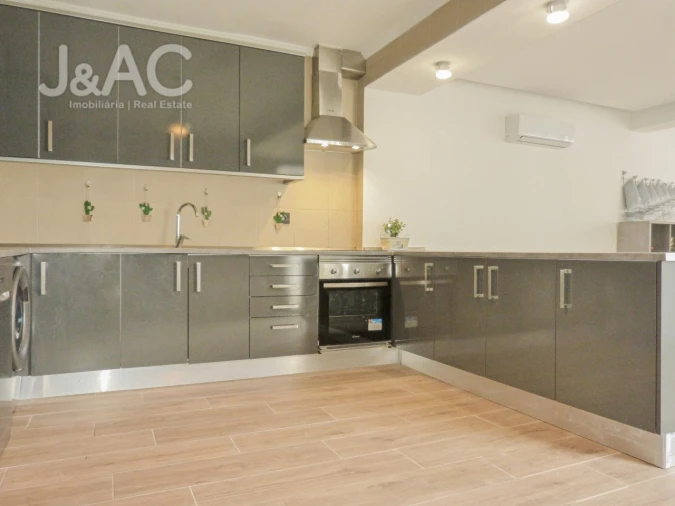 Moradia T3 para Arrendamento em Alcabideche Foto 10