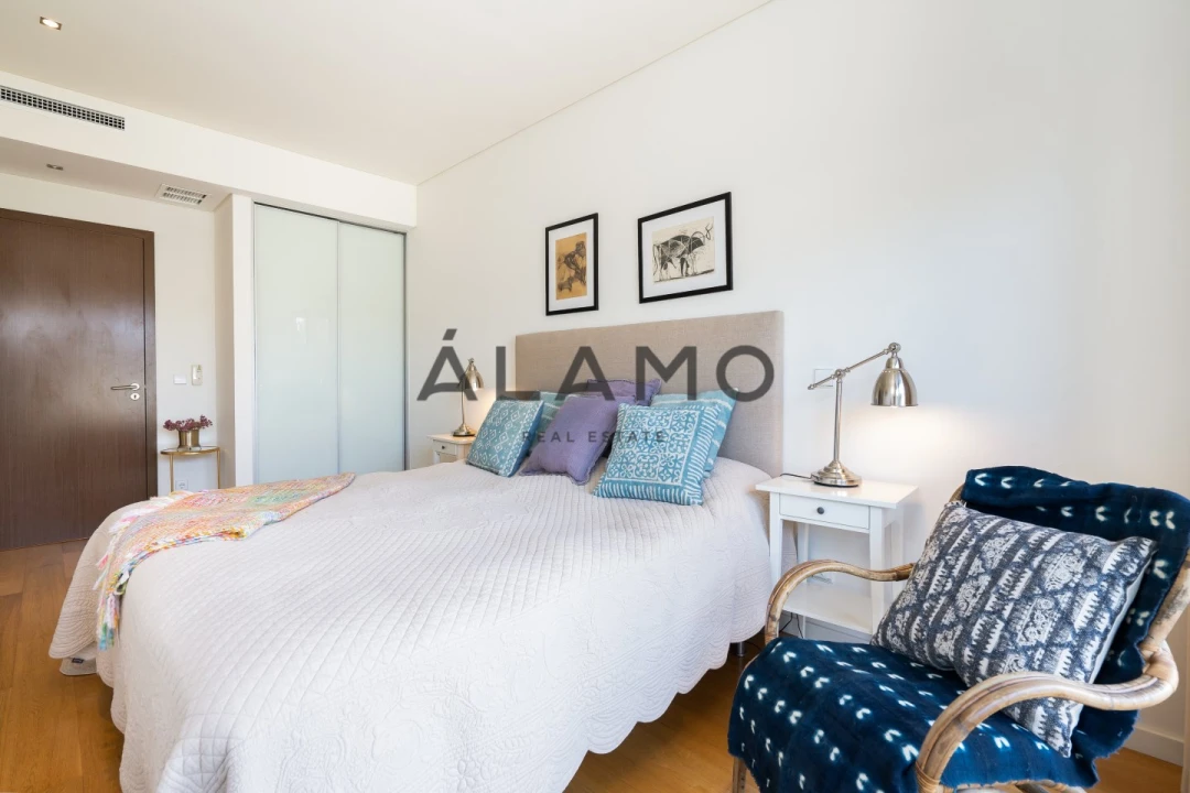 Apartamento T3 para Venda em Quarteira Foto 23