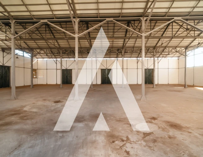 Armazém para Arrendamento em Soure Foto 3