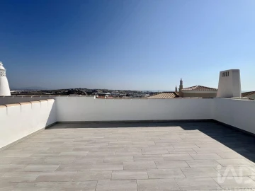 Moradia T4 para Venda em Lagos (São Sebastião e Santa Maria)