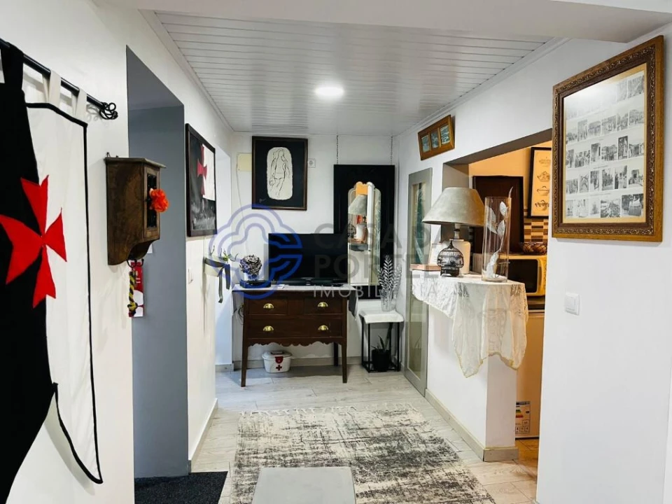 Moradia T2 para Venda em Serra e Junceira Foto 8