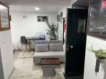 Moradia T3 para Venda em Serra e Junceira