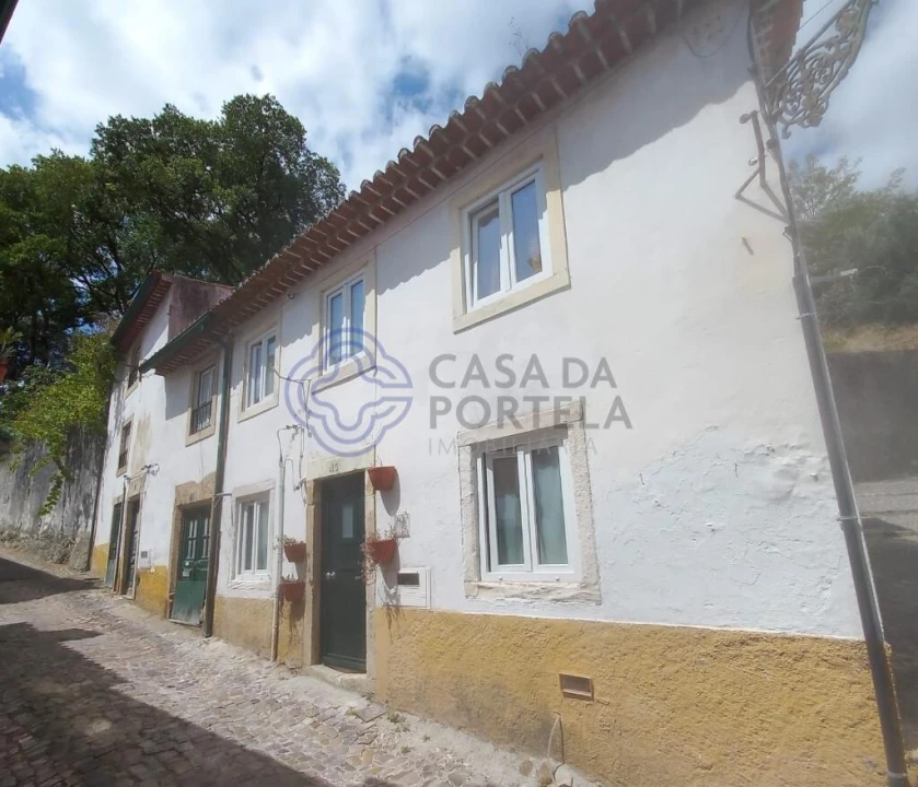 Moradia T3 para Venda em Serra e Junceira Foto 1