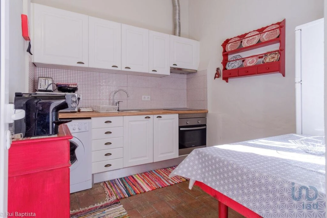 Moradia T2 para Venda em Guia Foto 10