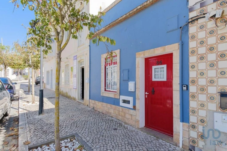 Moradia T2 para Venda em Guia Foto 15