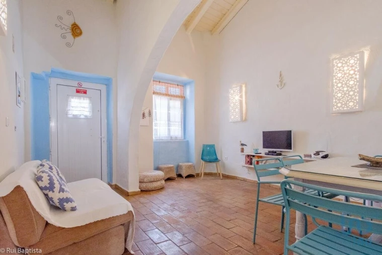 Moradia T2 para Venda em Guia Foto 2