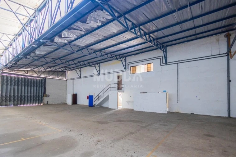 Armazém para Arrendamento em Oiã Foto 18