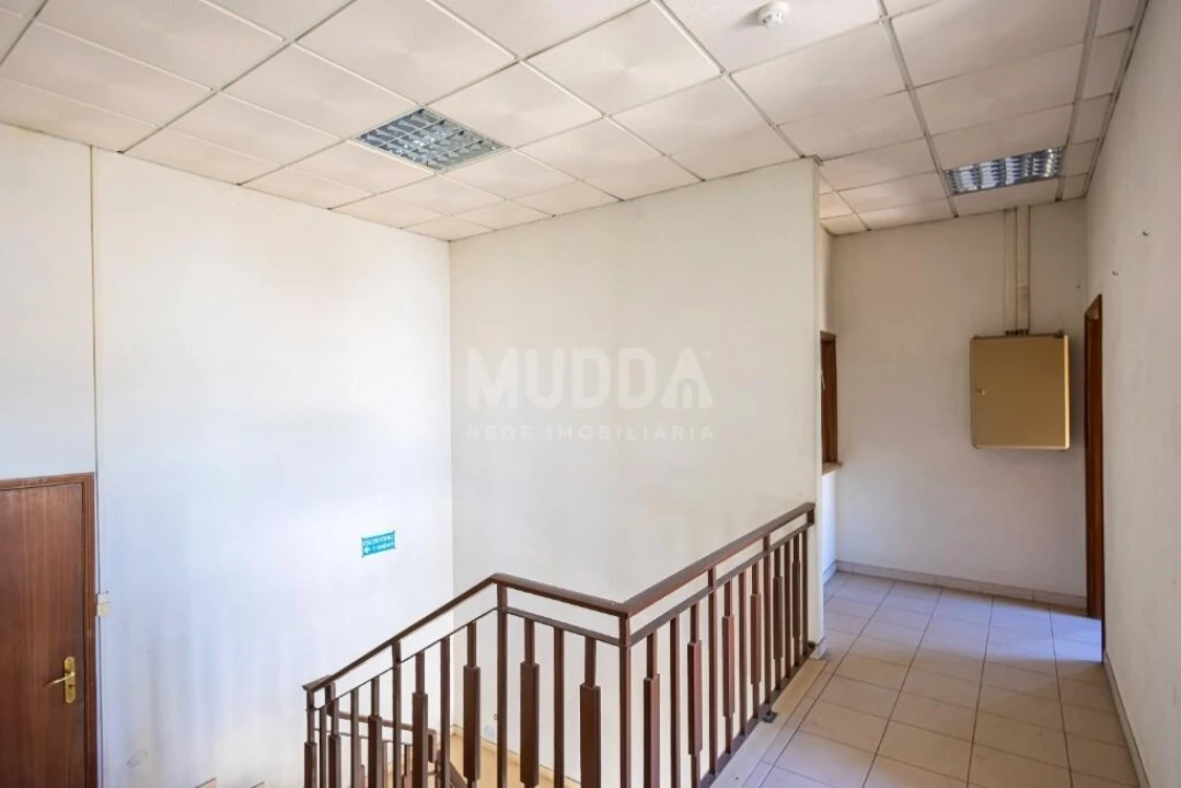 Armazém para Arrendamento em Oiã Foto 35