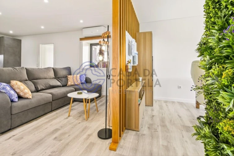 Moradia T3 para Venda em Sandim, Olival, Lever e Crestuma Foto 2