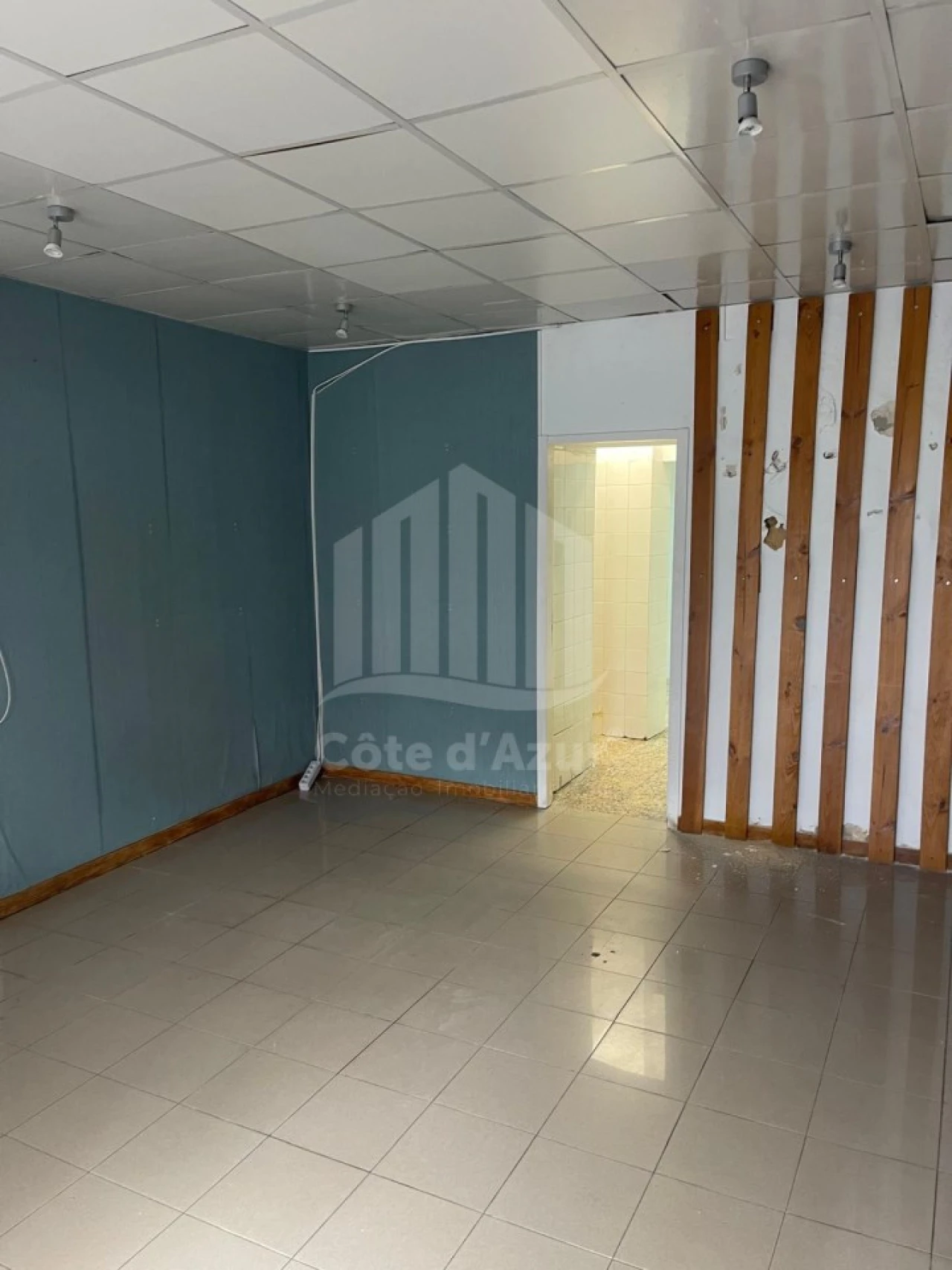 Loja para Venda em Sesimbra (Santiago) Foto 3