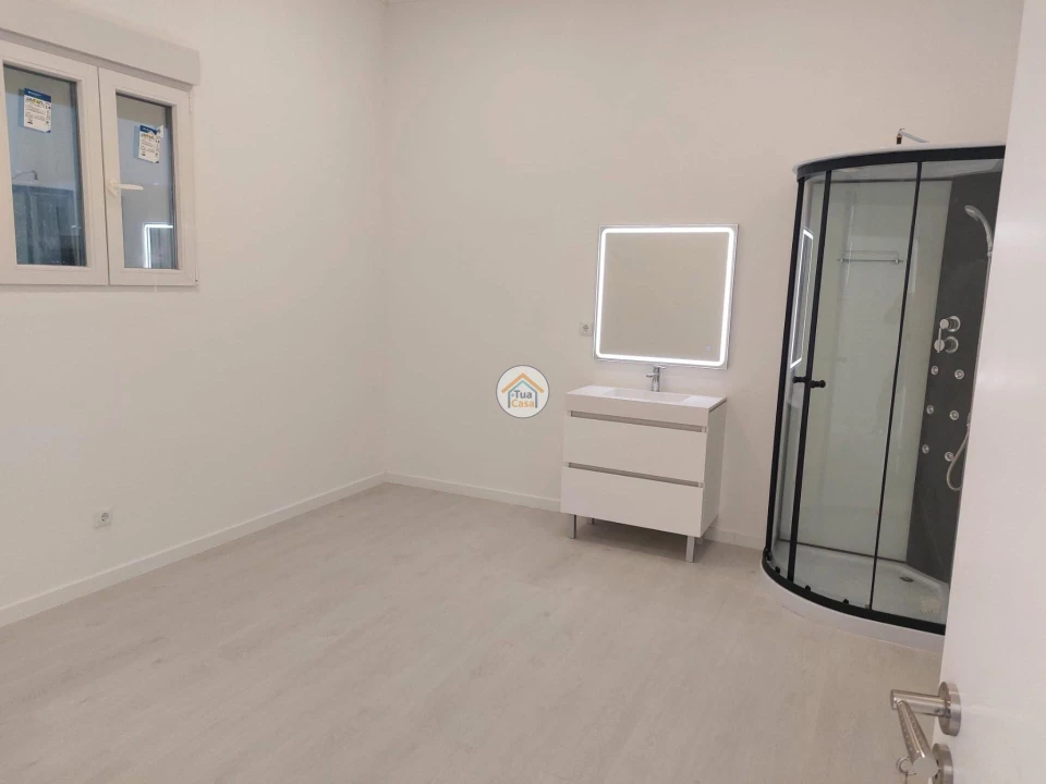 Loja para Venda em Barreiro e Lavradio Foto 8