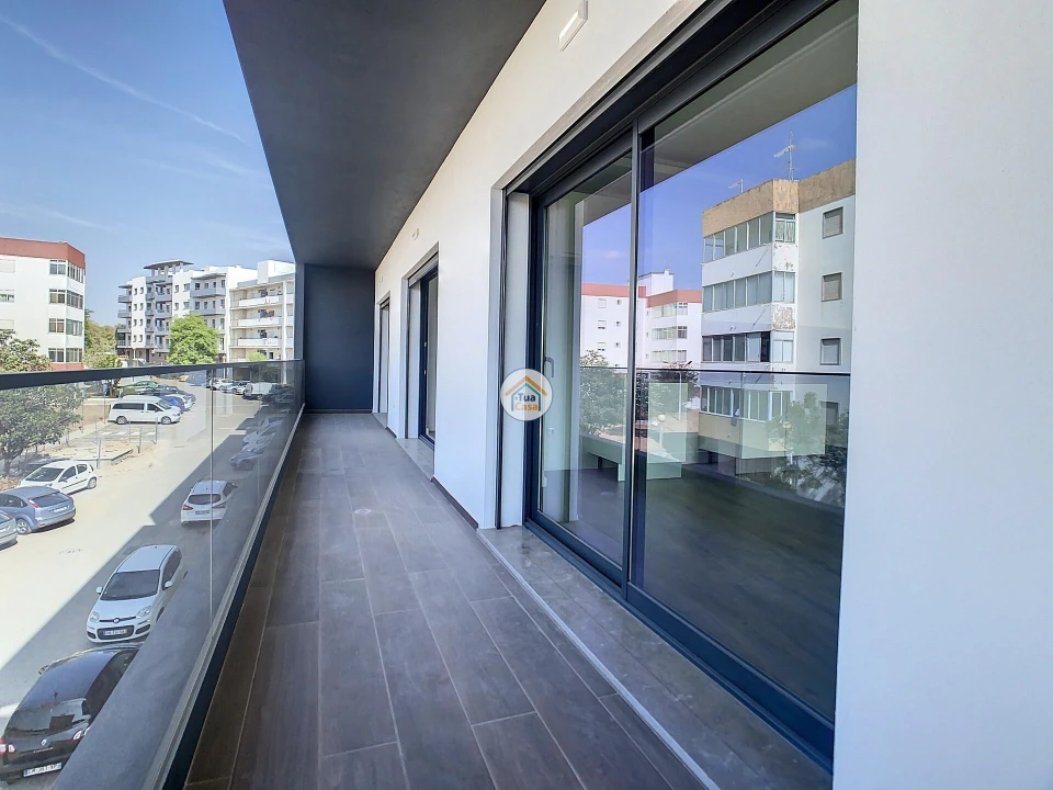 Apartamento T2 para Venda em Olhão Foto 6