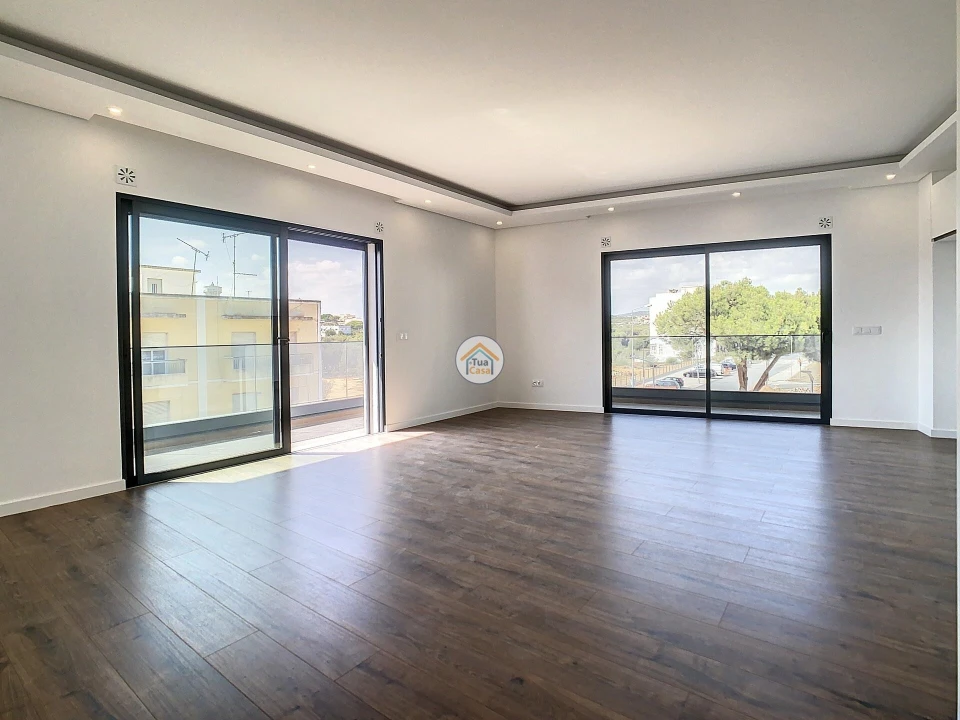 Apartamento T2 para Venda em Olhão Foto 12