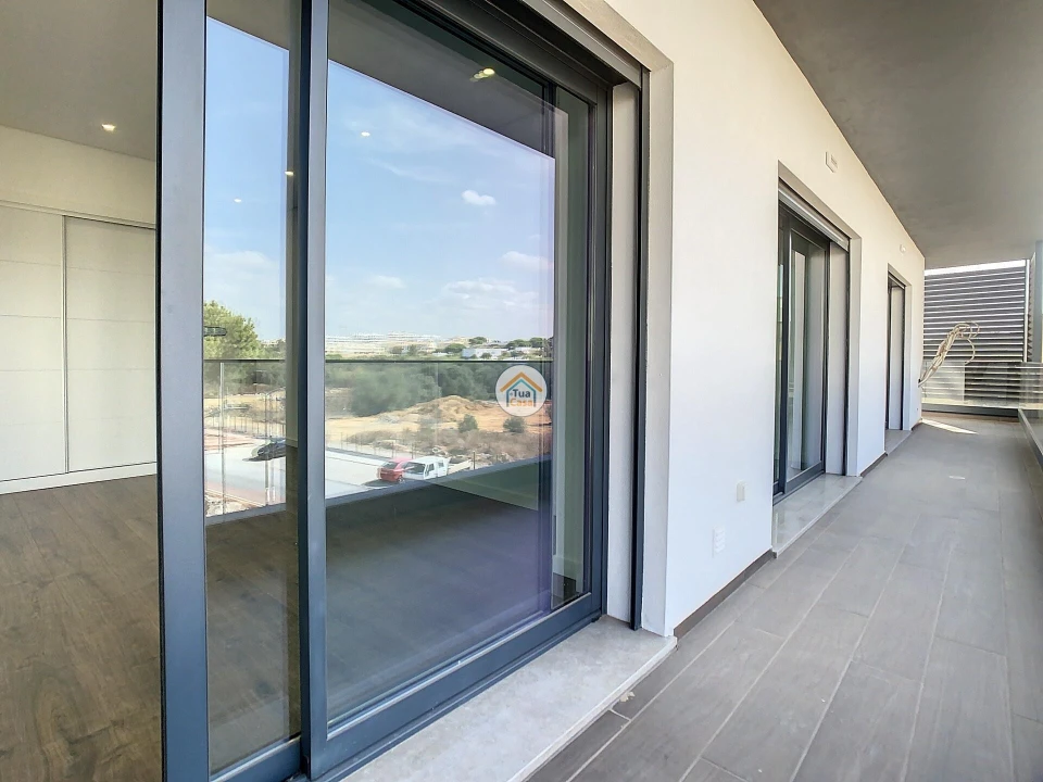 Apartamento T2 para Venda em Olhão Foto 14