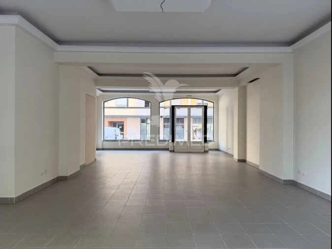 Loja para Arrendamento em Fatima Foto 15