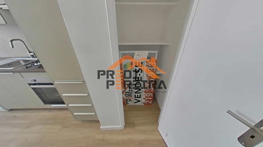 Apartamento T3 para Venda em Póvoa de Santo Adrião e Olival Basto Foto 6