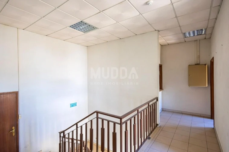 Armazém para Venda em Oiã Foto 34
